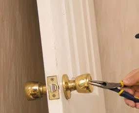 Brandon Locksmith Services Brandon, FL 813-280-8326 - 1-Locksmith