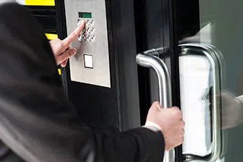 Brandon Locksmith Services Brandon, FL 813-280-8326 - commercial-lockouts